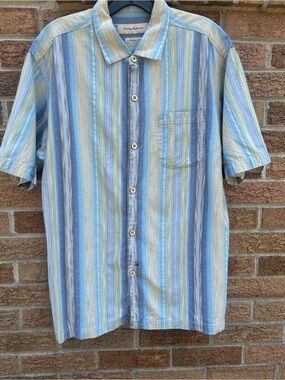 Tommy Bahama Short-Sleeve Striped Button-Down Shirt size large with FLAWS